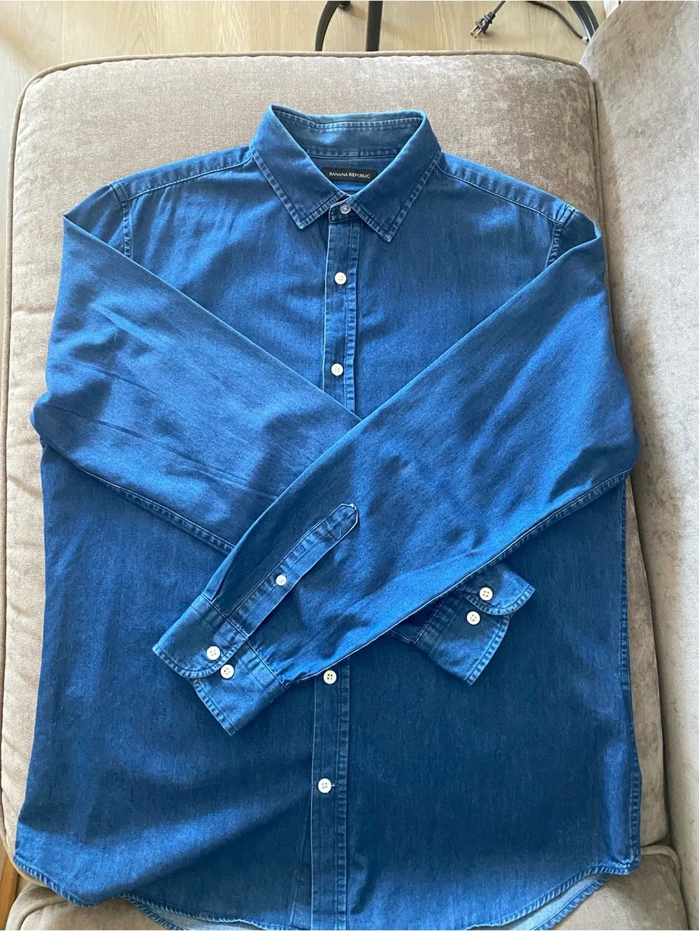 Banana Republic Grant Slim Fit Blue 100% Cotton Button Down Shirt Men’s L
